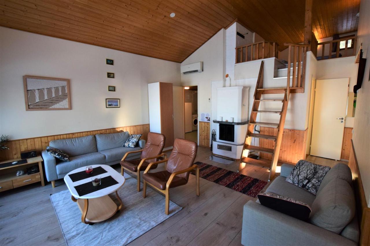 Pyhtaeaen Vuokramoekit Villa Tuuski Exterior photo