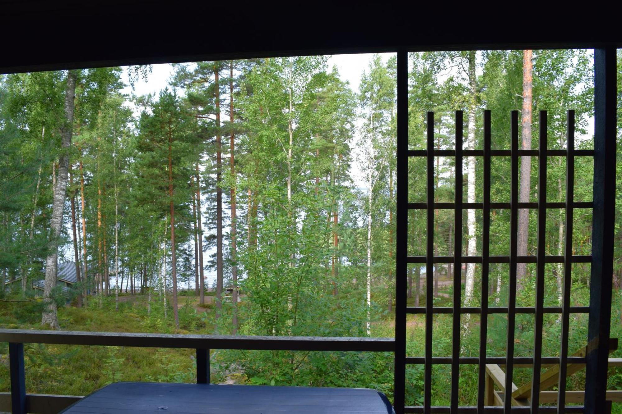 Pyhtaeaen Vuokramoekit Villa Tuuski Exterior photo